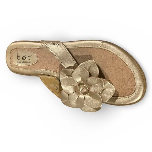 Born Flip Flop Sandals Women's 7 Gold Leather Flower Accent Comfort Flats - Picture 3 of 9